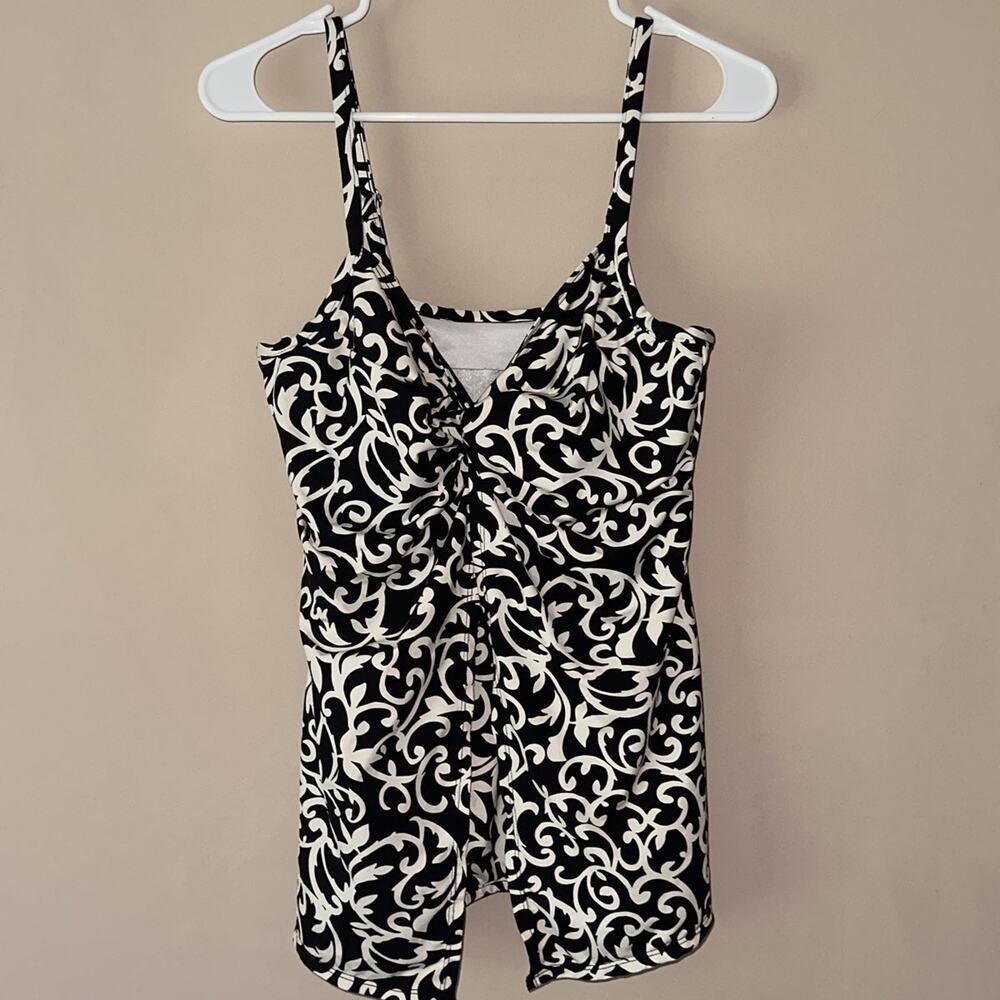 Miraclesuit Women’s Black White Tankini Swimsuit Top Size 10 - Picture 2 of 9
